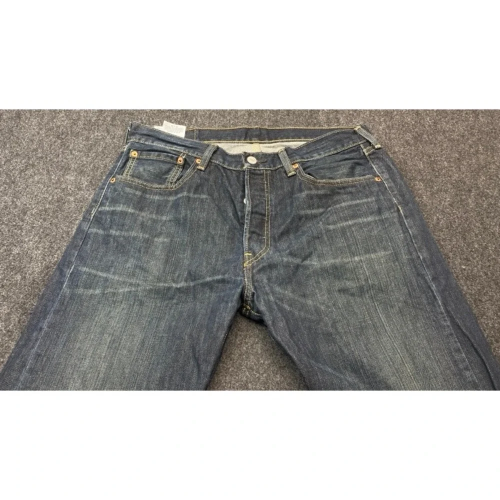 Levis 501 Original Fit Jeans Mens 33x34 Blue Dark Wash Button Fly Denim